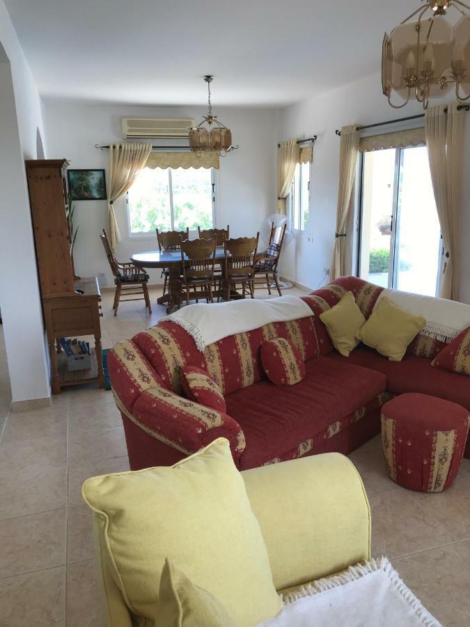 Villa Lilly à Peyia Extérieur photo